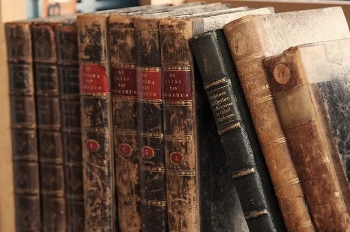 4 argumenty, by czytać powieści historyczne — historia z nowej perspektywy