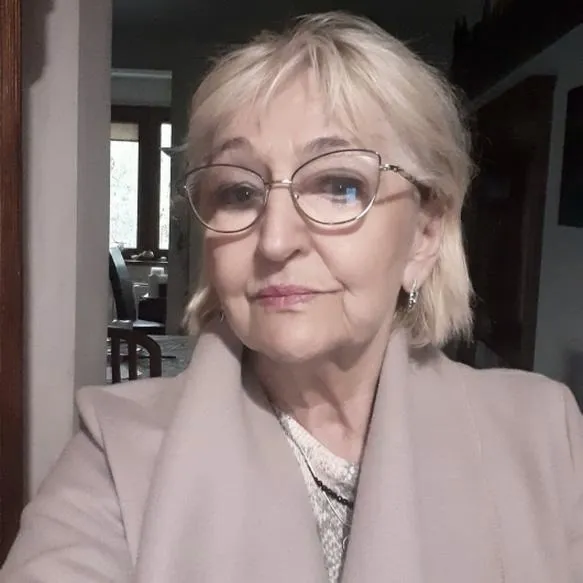 Sekret jak Jadwiga została królem Polski: niezwykła historia i kontekst polityczny