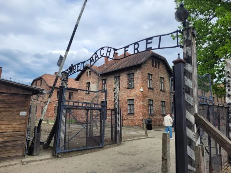 Ubranie do Auschwitz